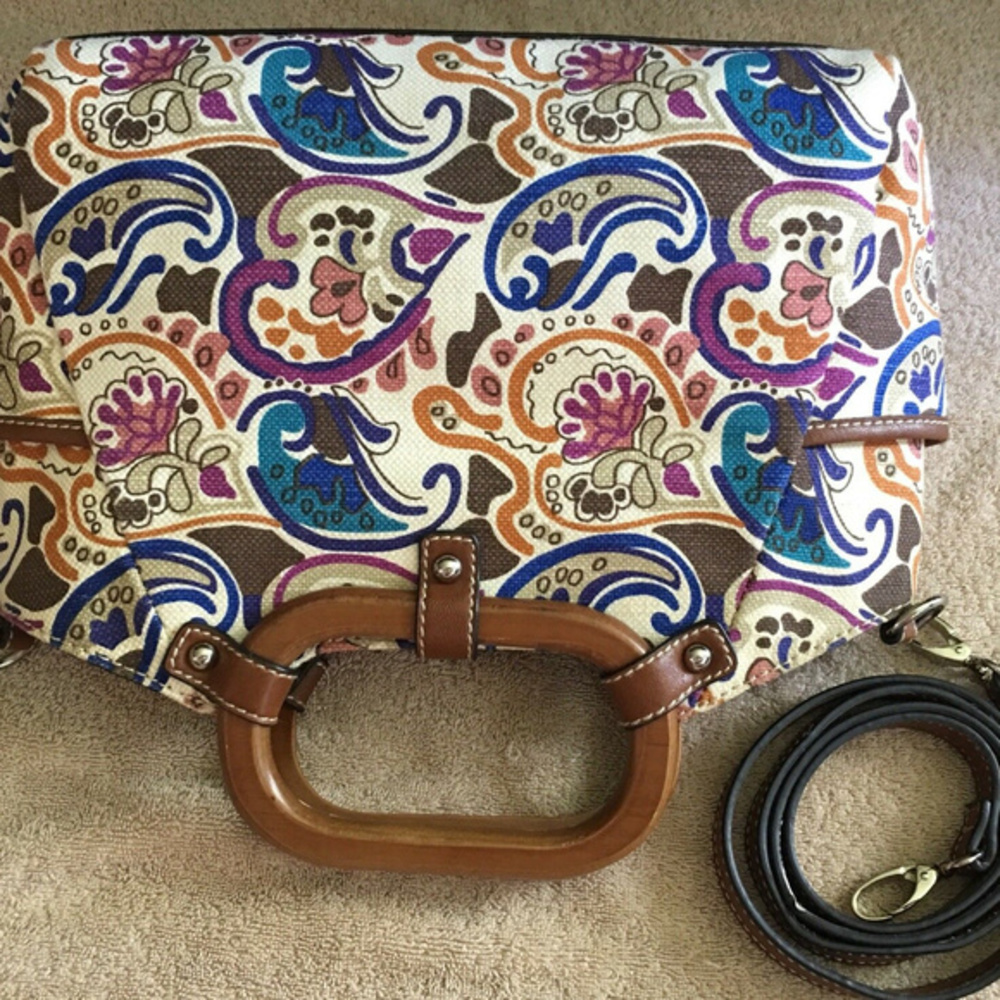 RELIC PAISLEY‎ BAGUETTE TOTE - Picture 4 of 8